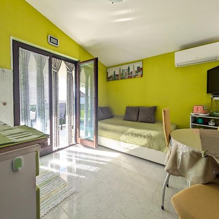 Ferienwohnung Ap Silvija Zadar Exterior foto