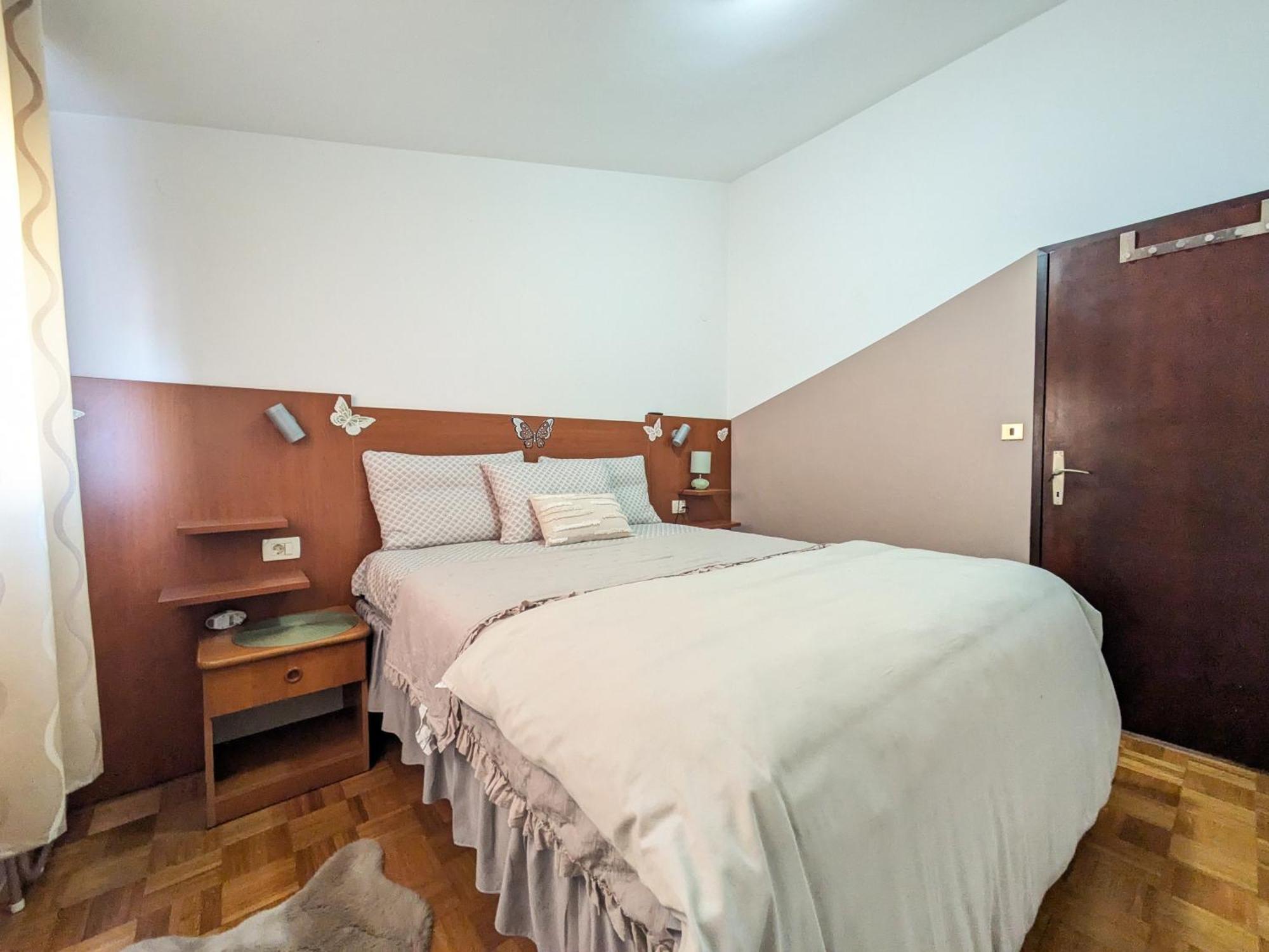 Ferienwohnung Ap Silvija Zadar Exterior foto